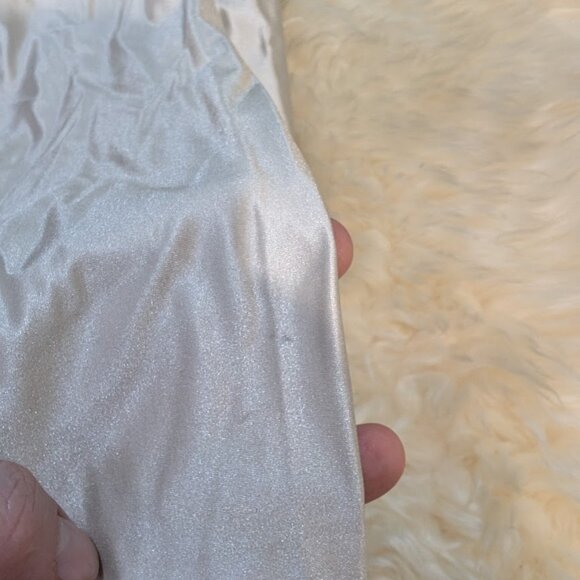 Aritzia Babaton Satinette Long Sleeve Matte Pearl Square Neck Body Suit Size L - Picture 6 of 6